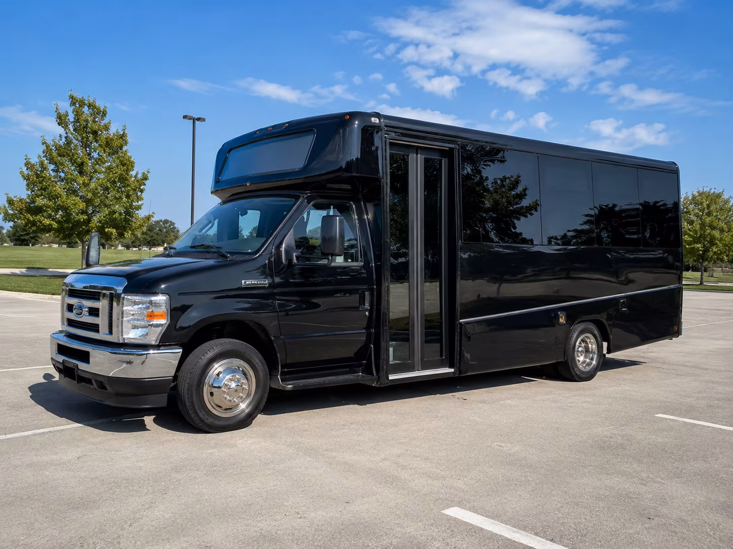minibus rentals for smaller prom friend groups in nampa