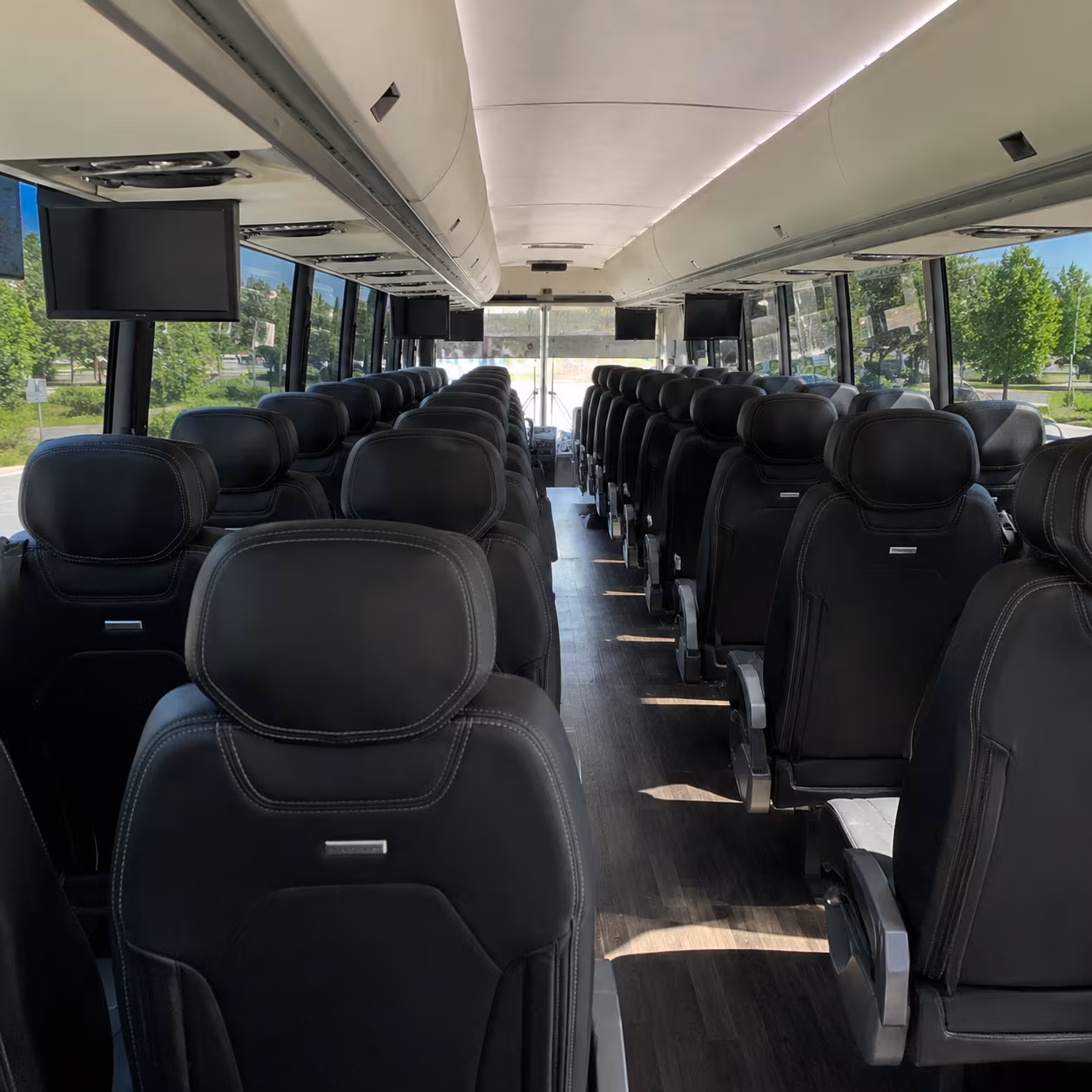 nampa charter bus rentals to portland and the oregon coast