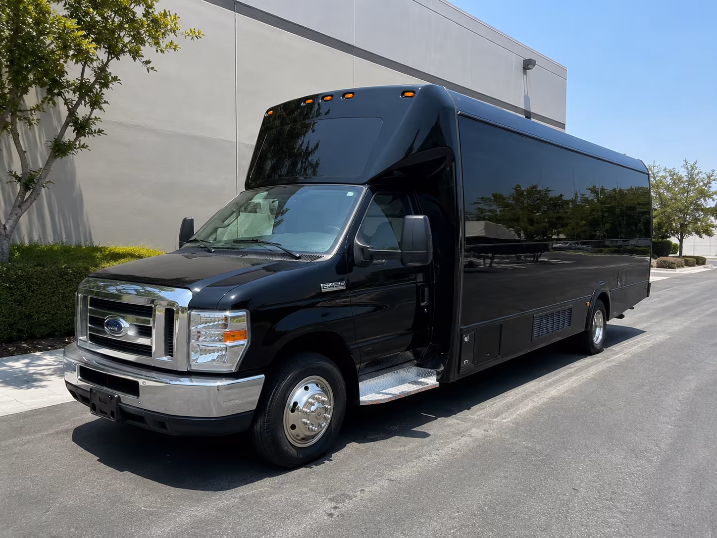 nampa concert party bus rental 2